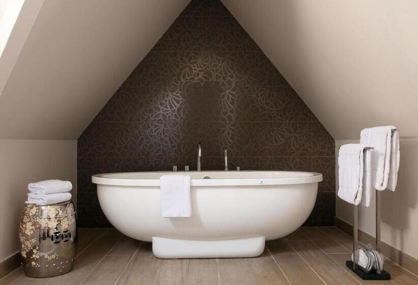 Люкс, Le Jardin Des Plumes