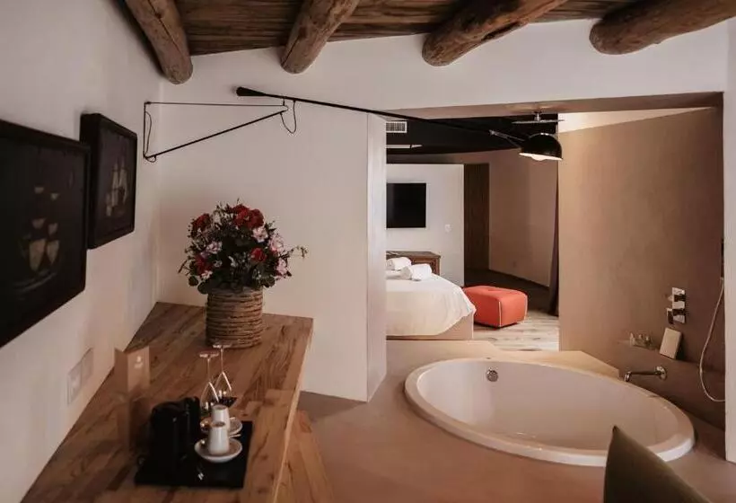 デラックススイート, Praia Art Resort   Small Luxury Hotels Of The World