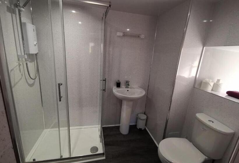 חדר סטנדרט, St Ronan S