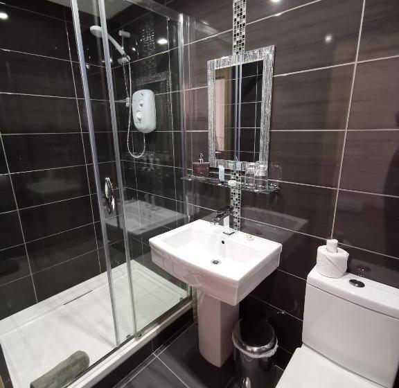 חדר סטנדרט, St Ronan S