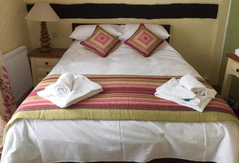 غرفة قياسية, The Talbot