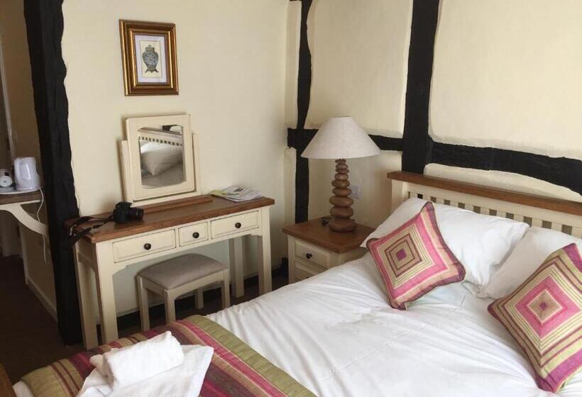 غرفة سوبيريور, The Talbot