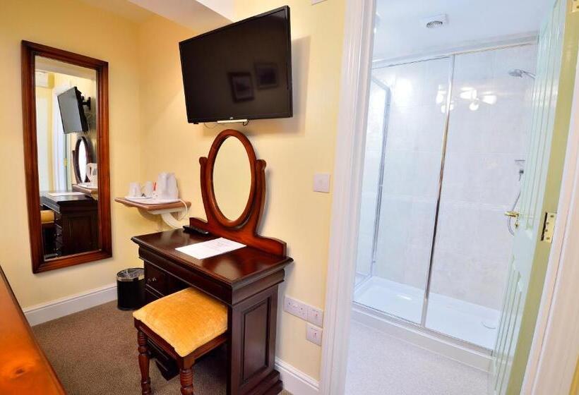 غرفة سوبيريور, The Talbot