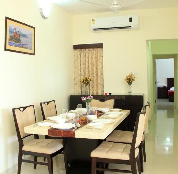 דירת חדר, Lalco Residency