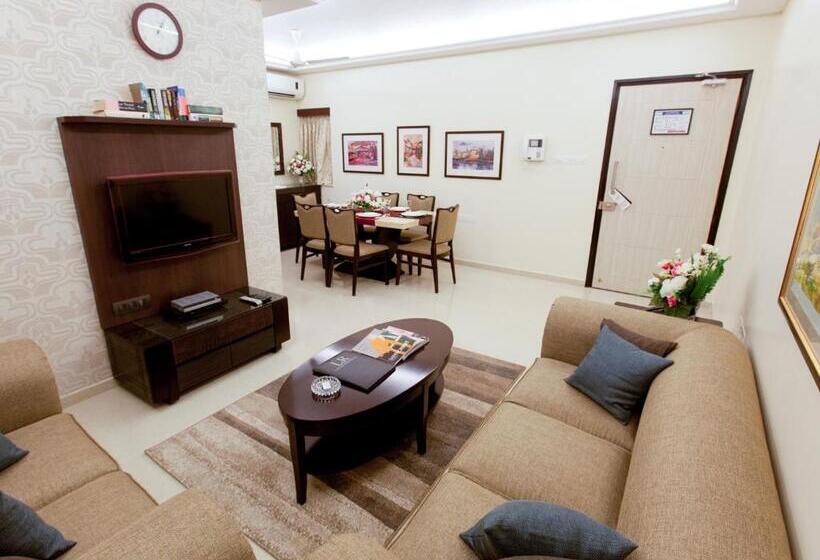 דירת 5 חדרי שינה, Lalco Residency