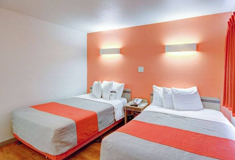 Pokój Standard 2 Łóżka Małżeńskie, Motel 6 Saint George, Ut