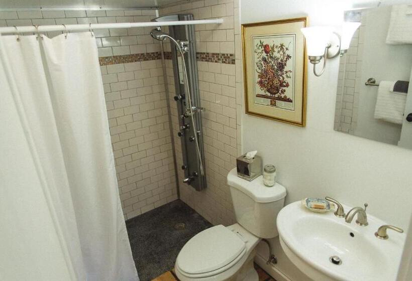 Люкс Deluxe Кровать Кинг, Orchard House Bed And Breakfast