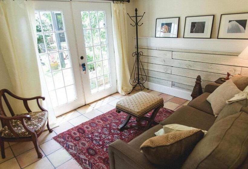 جناح ديلوكس سرير كينج, Orchard House Bed And Breakfast