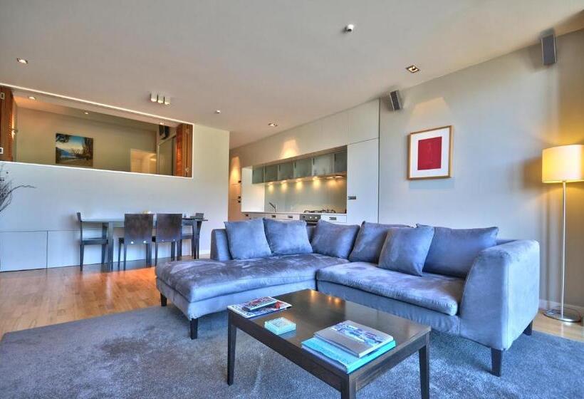 Suite with lake view, Swissbelsuites Pounamu Queenstown