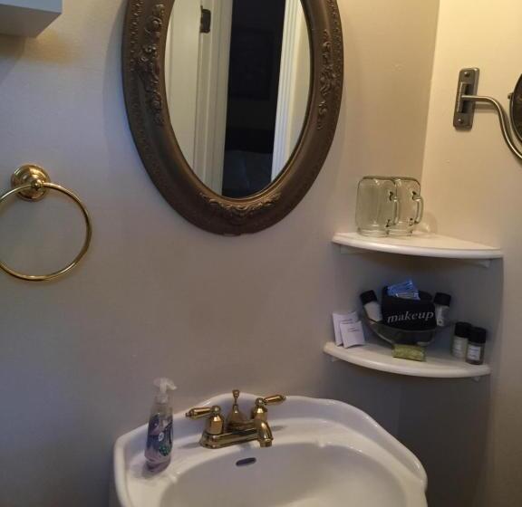 スタンダードルーム, White Oak Manor Bed And Breakfast