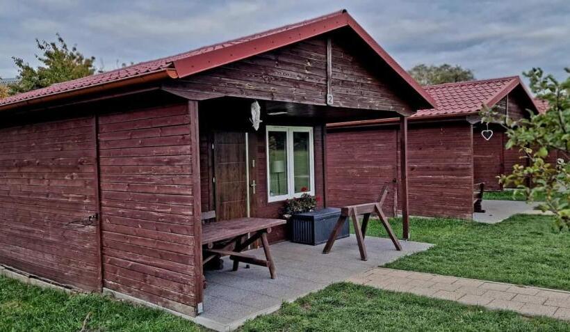 شاليه غرفة نوم واحدة, Pałac Pod Bocianim Gniazdem