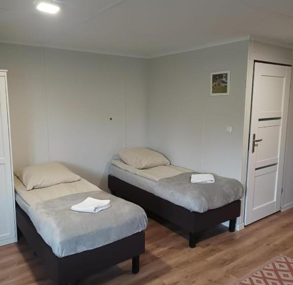 شاليه غرفة نوم واحدة, Pałac Pod Bocianim Gniazdem