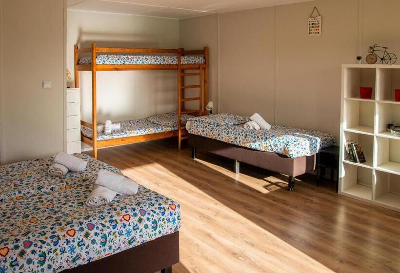 شاليه غرفة نوم واحدة, Pałac Pod Bocianim Gniazdem