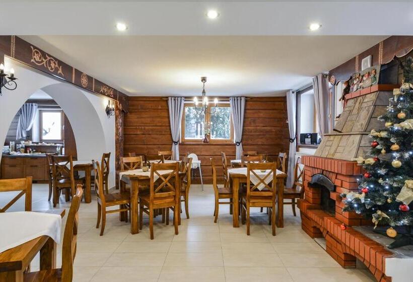 스탠다드 트리플 룸, Chata U Bronka