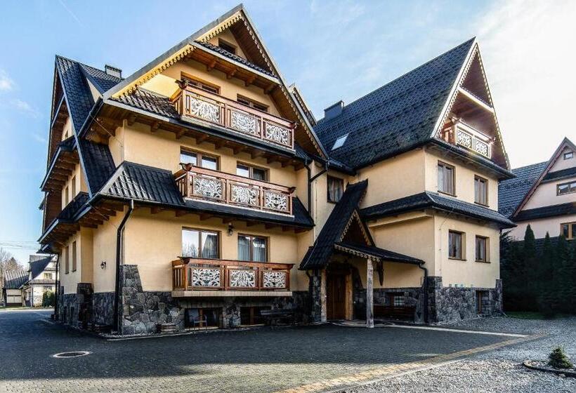 패밀리 스튜디오, Chata U Bronka