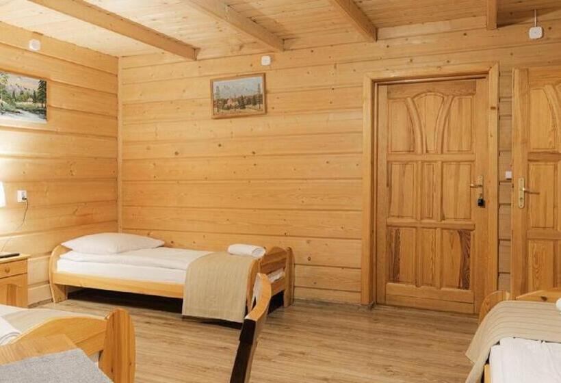 Quarto Quadruple Standard, Chata U Bronka