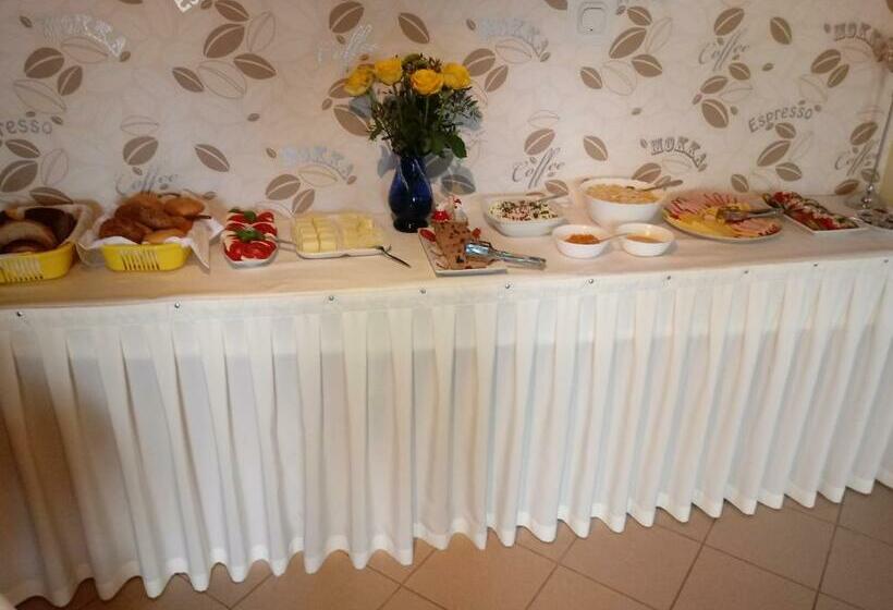 غرفة إقتصادية, Dom Gościnny Marcela