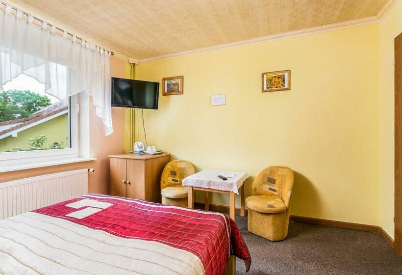 غرفة إقتصادية, Dom Gościnny Marcela