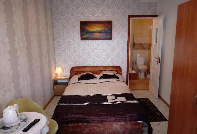 غرفة إقتصادية, Dom Gościnny Marcela