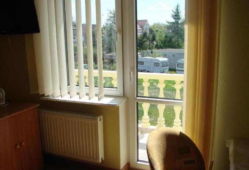 غرفة ديلوكس مزودة بشرفة, Dom Gościnny Marcela