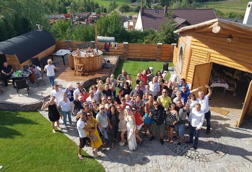 Четырехместный Номер Стандарт, Gościniec Przywidzki