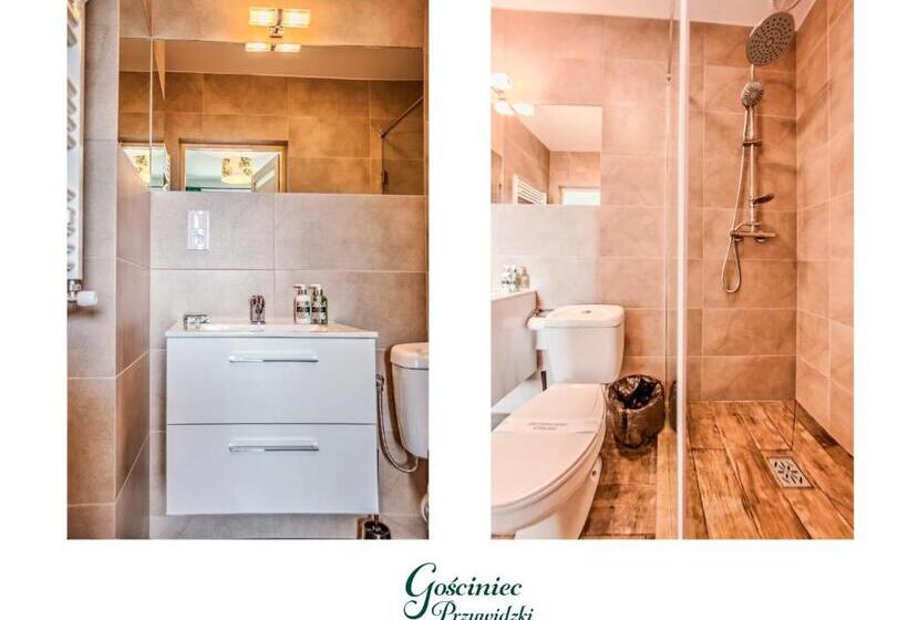 Трехместный Номер Стандарт с Балконом, Gościniec Przywidzki