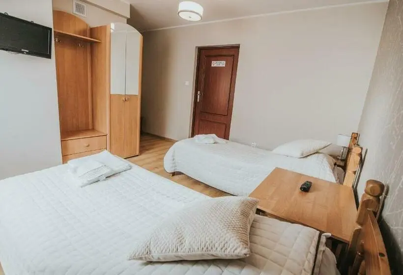 スタンダードルーム, Gościniec Zacisze I Blisko A2 Dąbie Uniejów I Restauracja