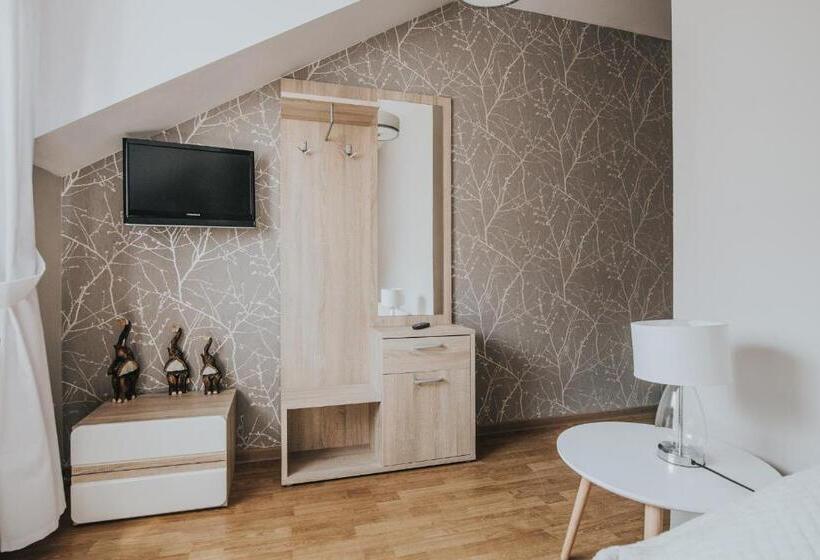 غرفة قياسية فردية, Gościniec Zacisze I Blisko A2 Dąbie Uniejów I Restauracja