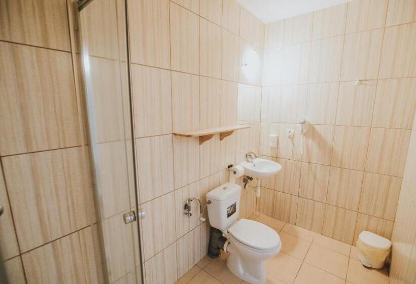 غرفة كومفورت ثلاثية, Gościniec Zacisze I Blisko A2 Dąbie Uniejów I Restauracja