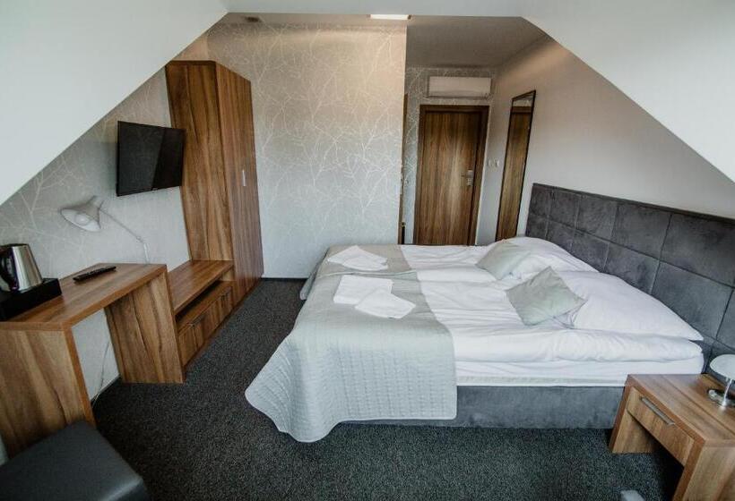 غرفة ديلوكس, Gościniec Zacisze I Blisko A2 Dąbie Uniejów I Restauracja