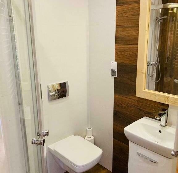 חדר סטנדרט, Na Kamieńcu