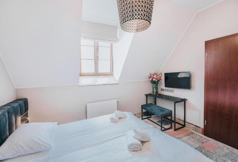 スーペリアールーム, Pałacyk Potockiego