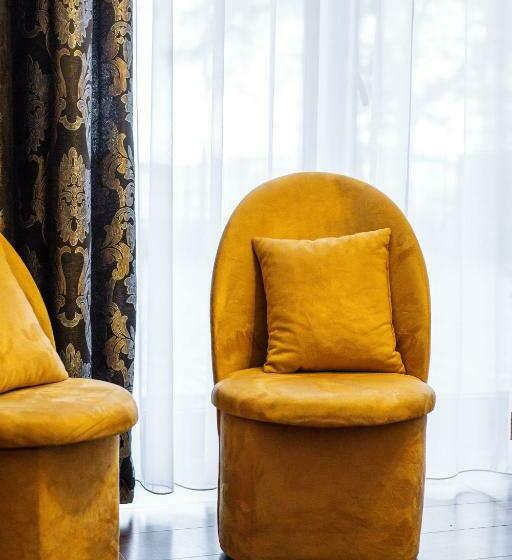 חדר דלוקס, Gold Rooms