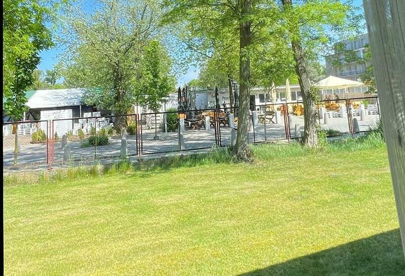 اتاق اکونومی, Marmas Jastrzębia Góra