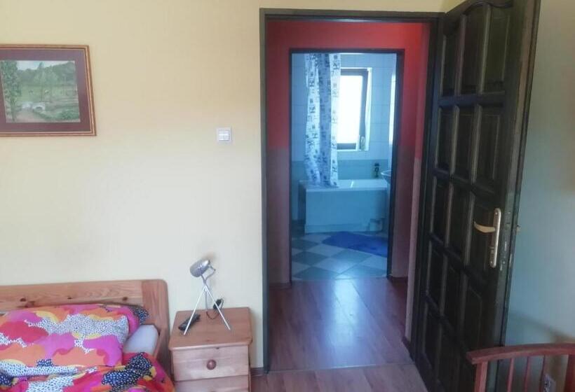 Standard room with outdoor bath, Willa Mirabelka