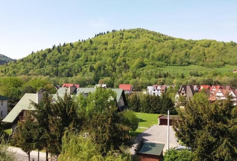 Standard room with outdoor bath, Willa Mirabelka