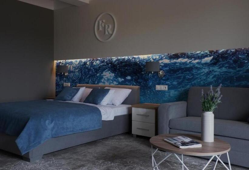 バルコニー付きスタンダードトリプルルーム, Family Resort Sarbinowo