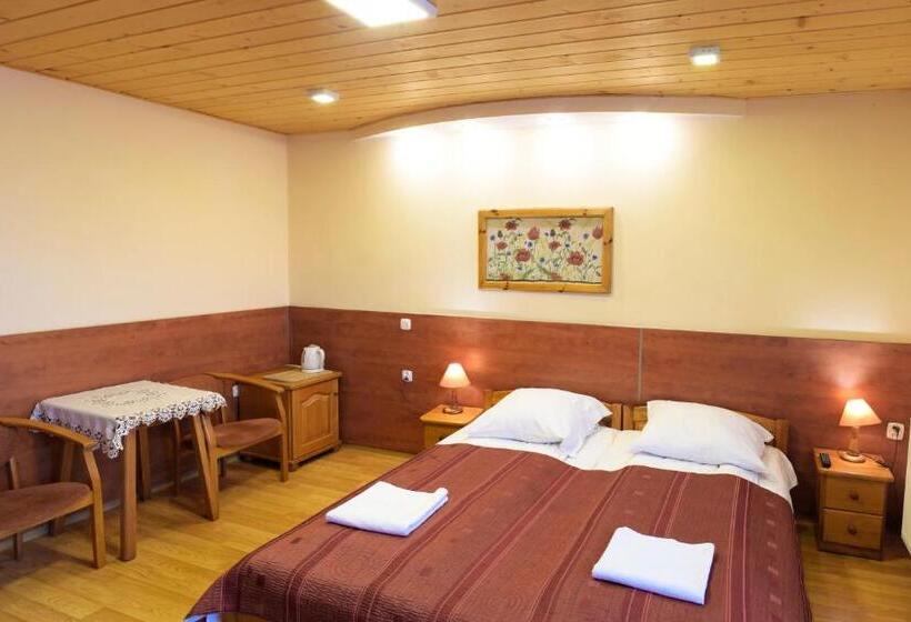 غرفة قياسية, Agroturystyka Chmiel