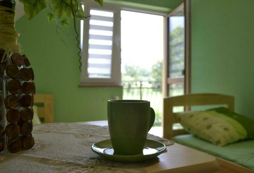 标准三人间, Agroturystyka Wilkowyja