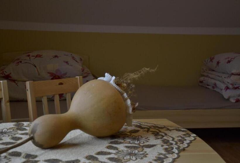 四人标准间, Agroturystyka Wilkowyja