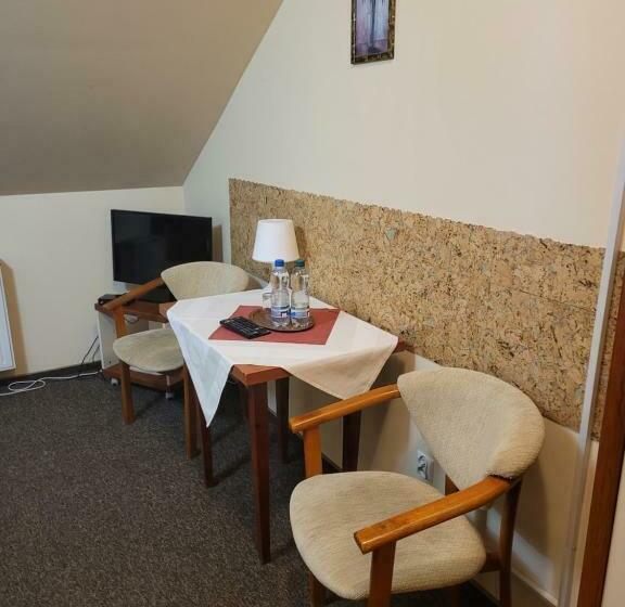 חדר סטנדרט, Piast