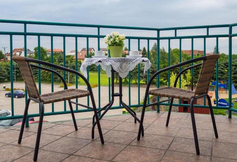 Economy Triple Room, Sajmino Family House