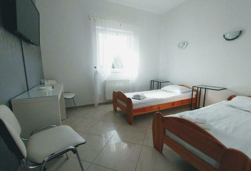 חדר סטנדרט, żółta Walizka Gościniec