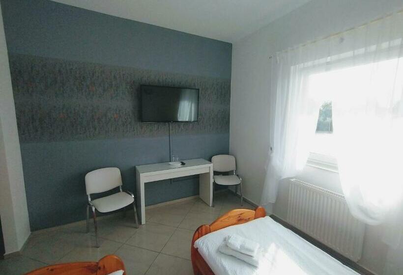 חדר סטנדרט, żółta Walizka Gościniec