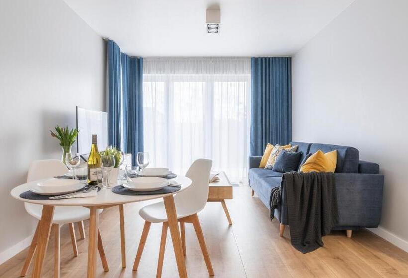 דירת חדר בקומת קרקע, Kamienica Parkowa