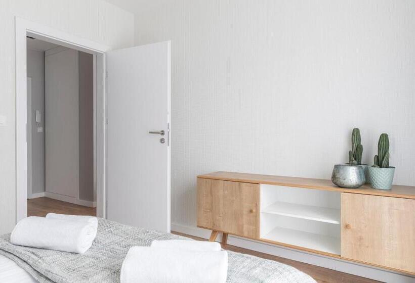 דירה בת חדר שינה 1 עם מרפסת, Kamienica Parkowa