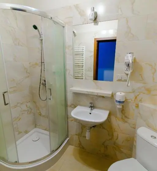 Perhestudio, Noclegi Sobańskich