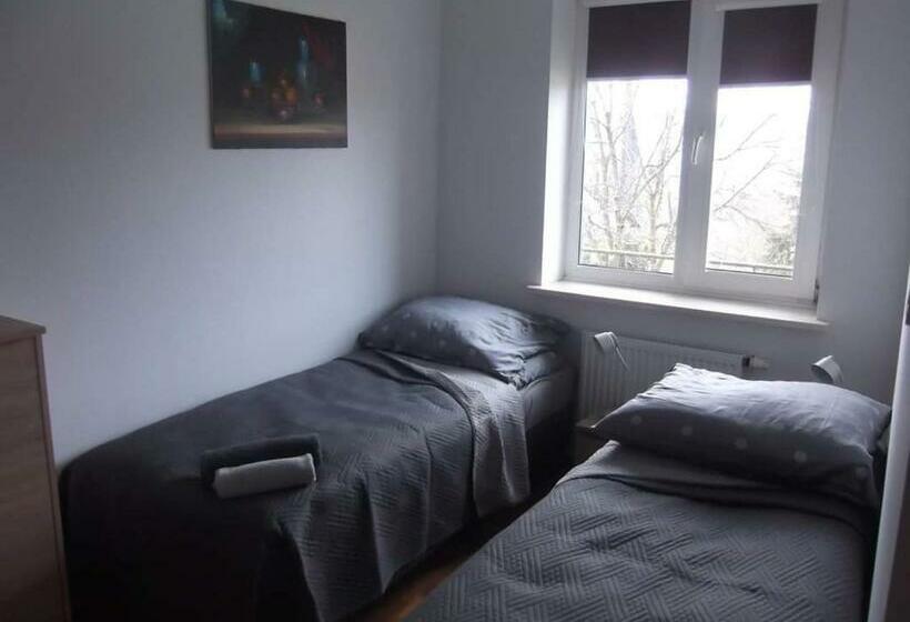 标准间, Noclegi Pod Lasem