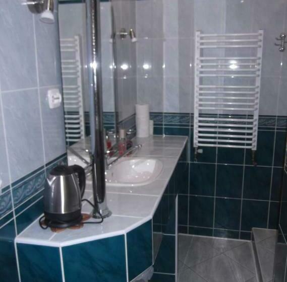 标准间, Noclegi Pod Lasem