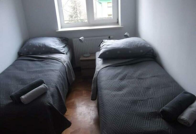 标准间, Noclegi Pod Lasem